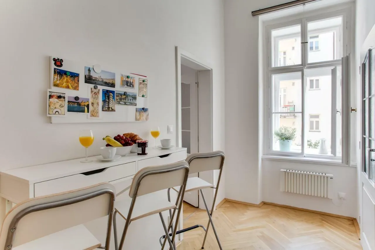 Jt'S Apartments Jecna Str. Prague