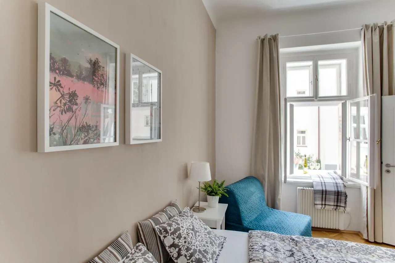 Jt'S Apartments Jecna Str. Prague
