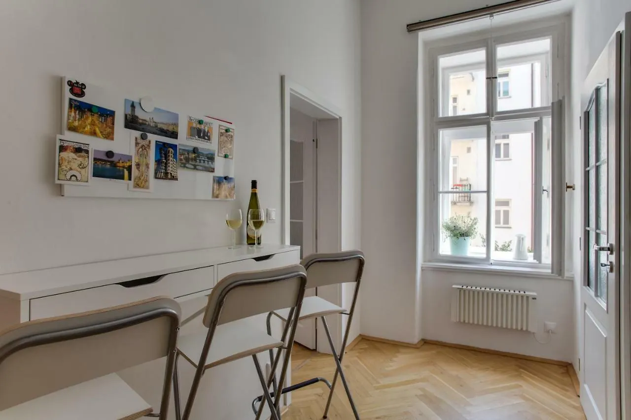 Jt'S Apartments Jecna Str. Prague